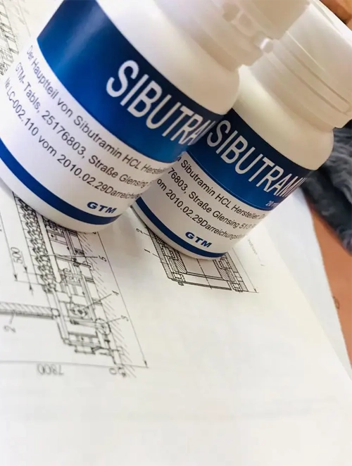 Сибутрамин фото двух флаконов